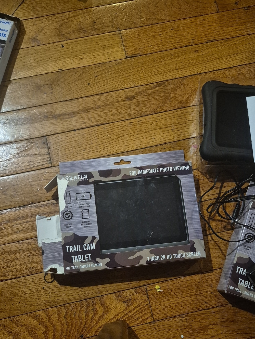 Essential Hunting Gear Trail Cam Tablet in Gray